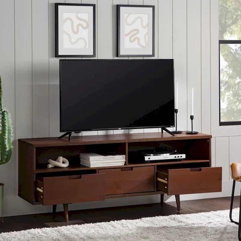 Meuble TV en bois massif Alby de 58 po de style Mid-Century