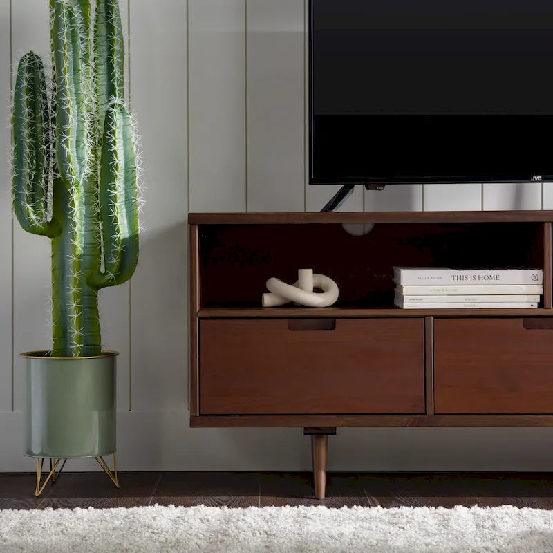 Meuble TV en bois massif Alby de 58 po de style Mid-Century