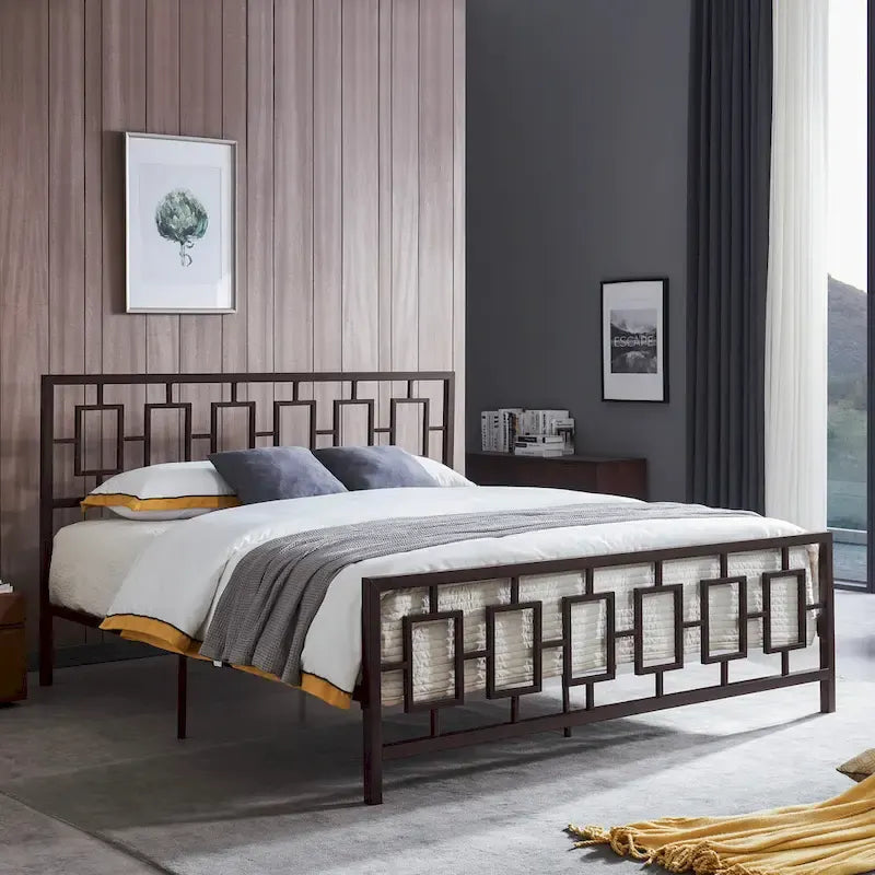 Cadre de lit plateforme King-size moderne Claudia Iron