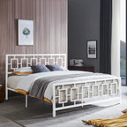 Cadre de lit plateforme King-size moderne Claudia Iron