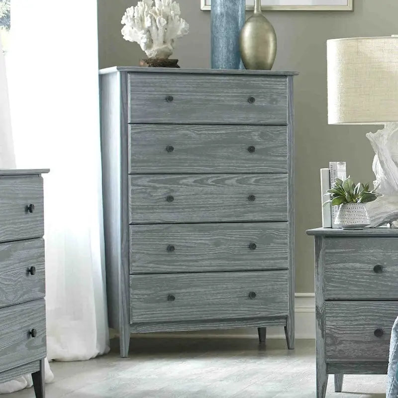 Commode en bois massif à 5 tiroirs Greenport Coastal