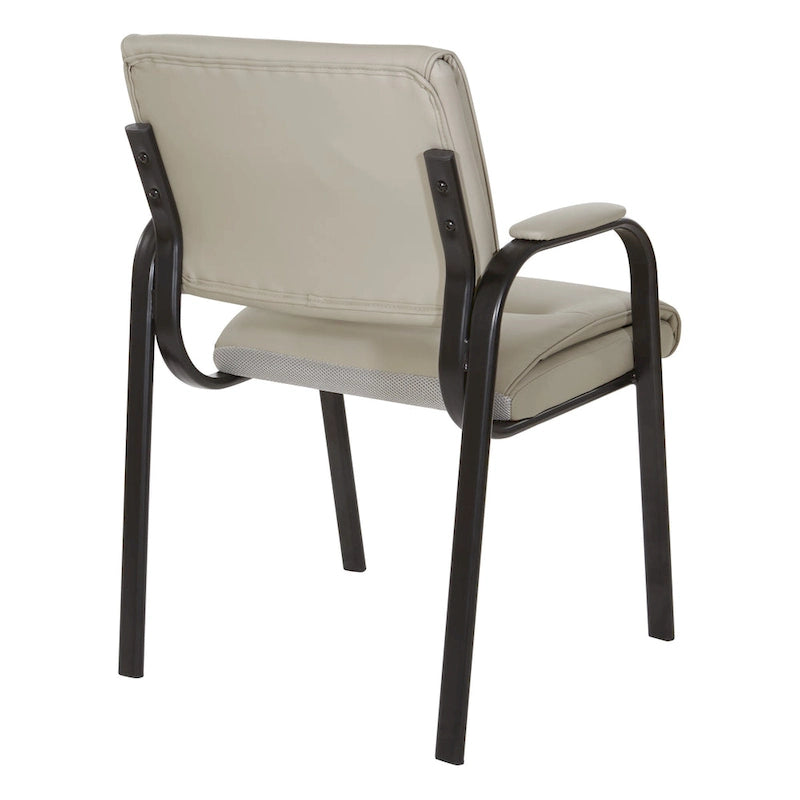 Chaise visiteur en similicuir et cadre finition noire