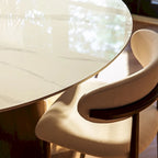 Table à manger ronde moderne pour salle à mangerPlateau en pierre blanc brillant,Piedestal en carbone couleur bronze